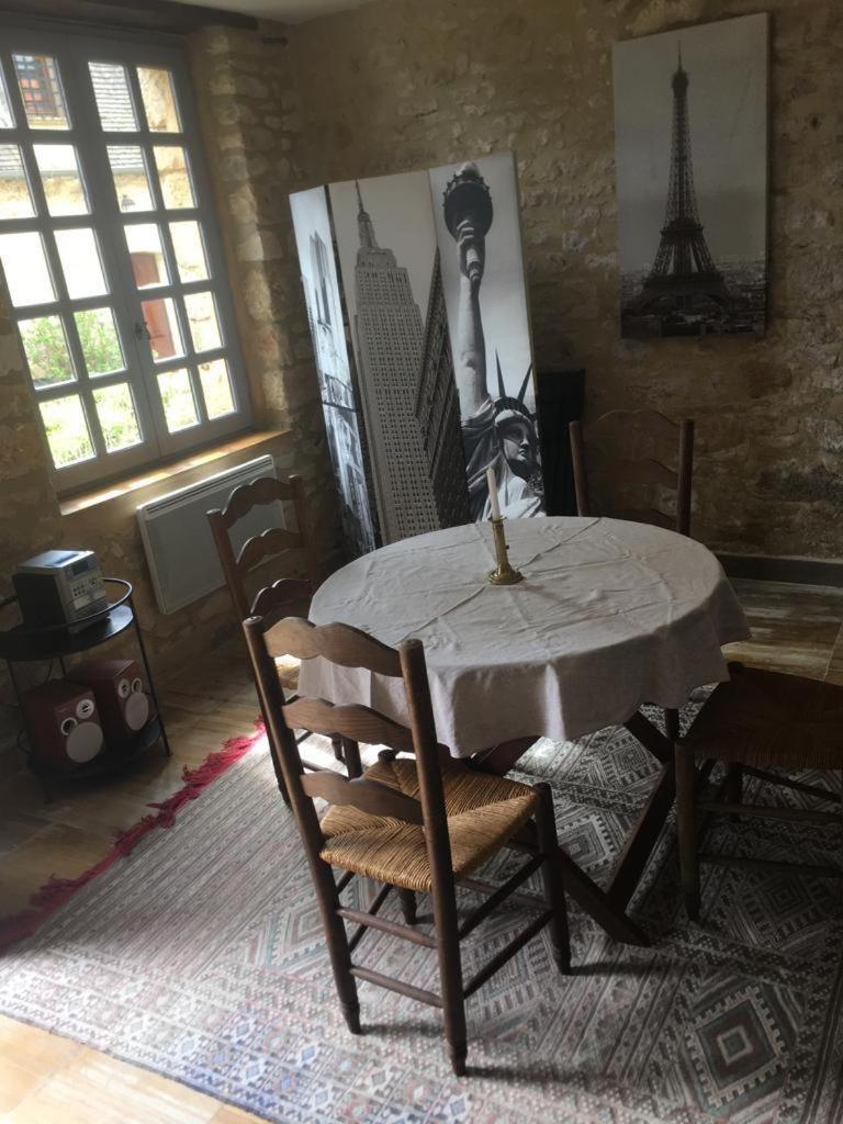 Maison D'Amis Beynac-et-Cazenac Zewnętrze zdjęcie